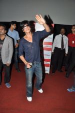 Shahrukh Khan promote Chennai Express at Cinemax, Mumbai on 11th Aug 2013 (33).JPG